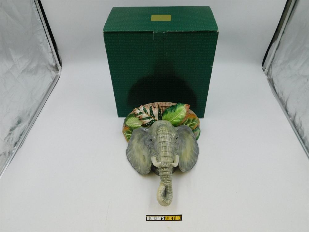 Lot 245: Fitz & Floyd Elephant Wall Shelf