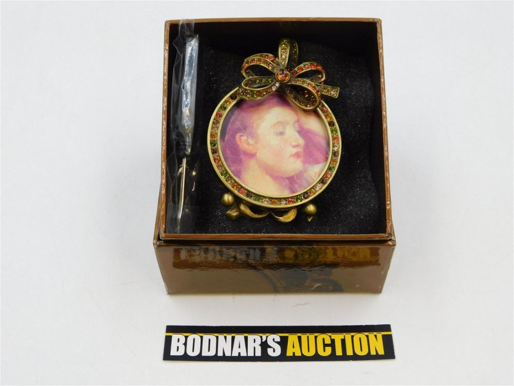 Lot 265: Jay Strongwater Picture Frame