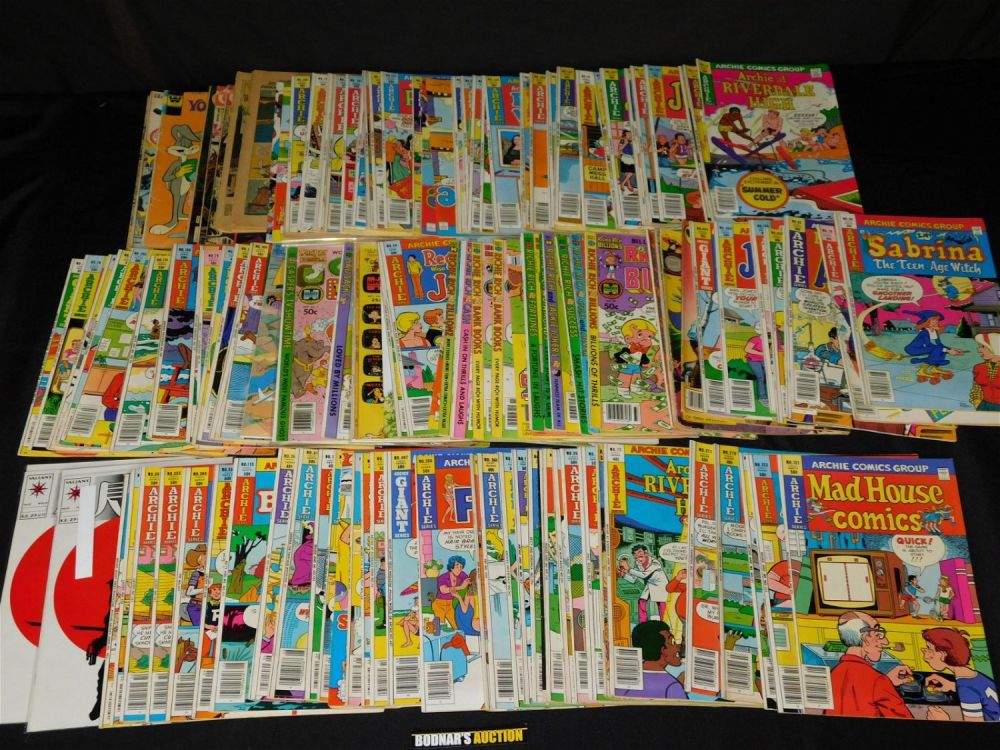 Lot 215: Lot of Comics - Mostly Archie