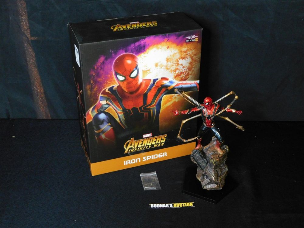 Lot 227: Marvel Avengers Infinity War Iron Spider Statue