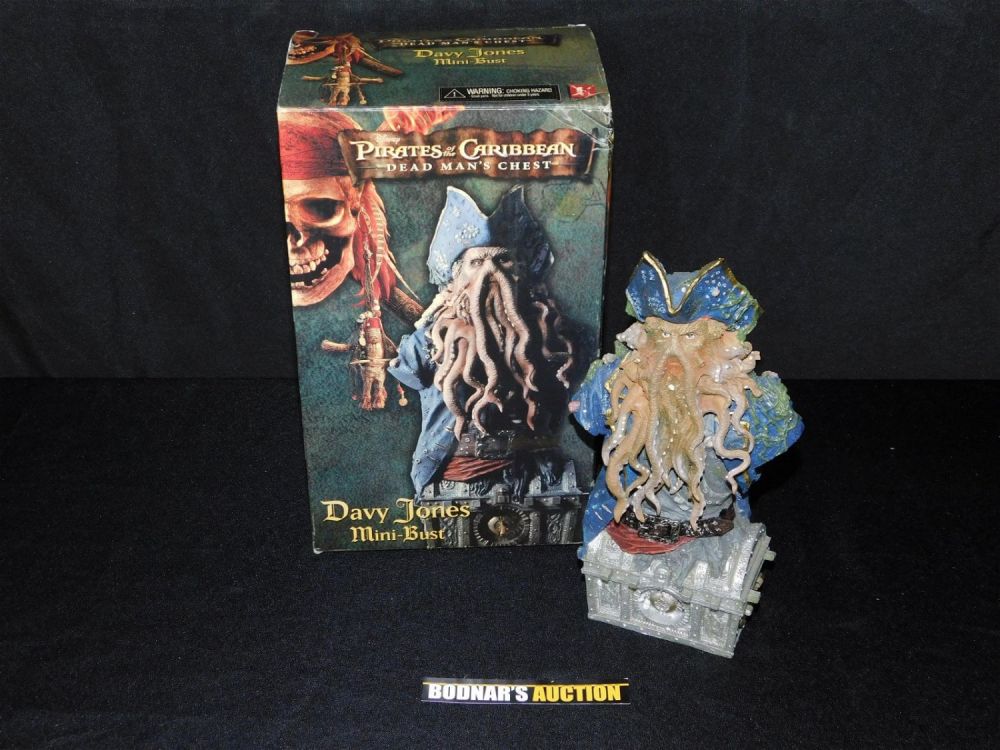 Lot 228: Pirates of the Caribbean Dead Mans Chest Davy Jones