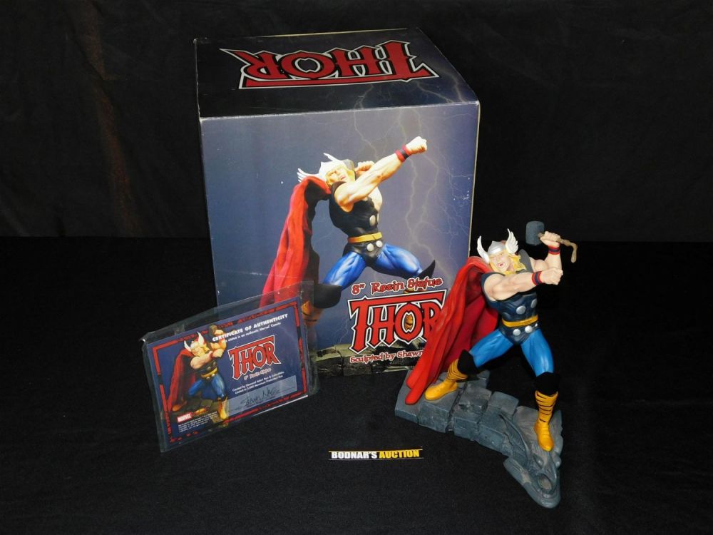 Lot 233: Marvel Thor Resin Statue