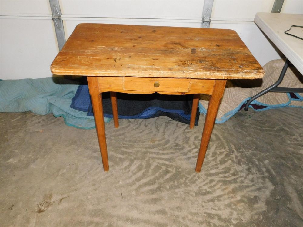 Lot 266: Country 1 Drawer Work Stand