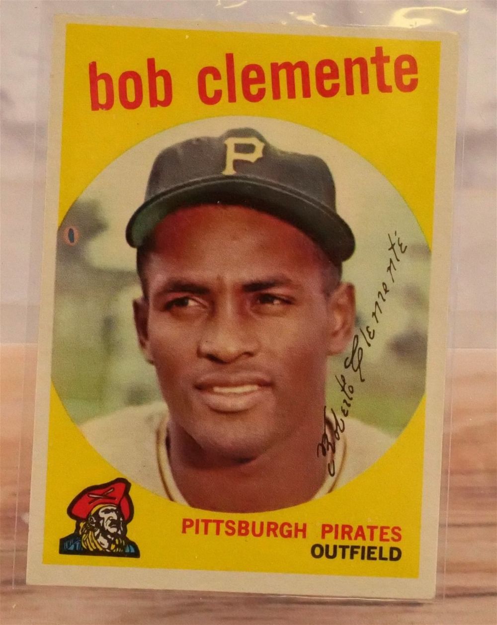 Lot 236: Bob Clemente Topps 1959 Baseball Card