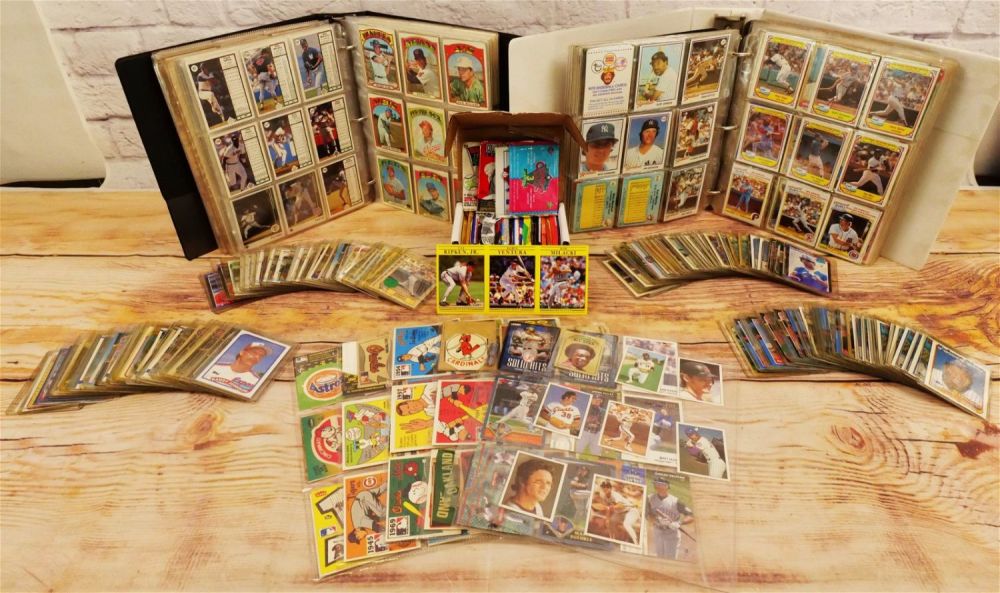 Lot 314: Large Lot of 1980's and 1990's Baseball Cards