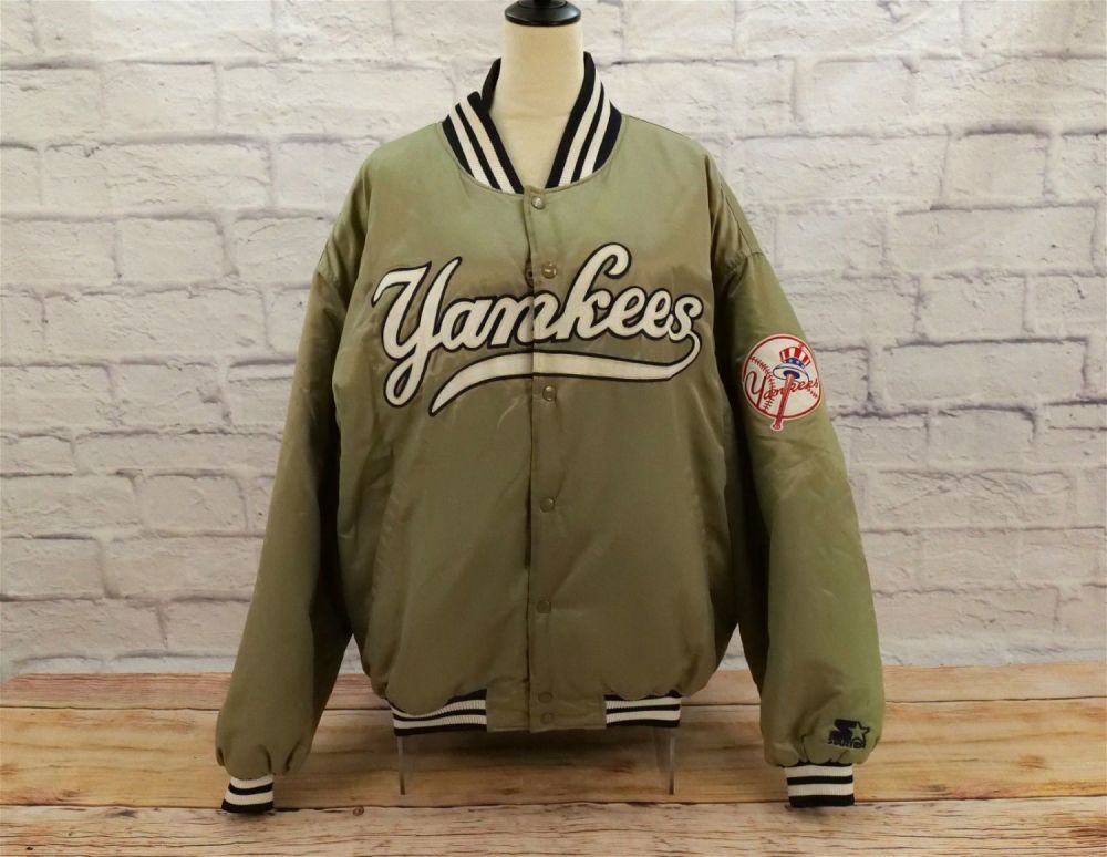 Lot 168: New York Yankees Starter Snap Jacket