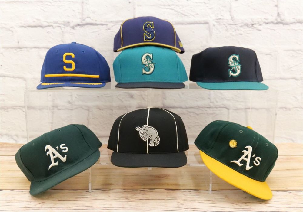 Lot 204: Lot of 7 Vintage Fitted Baseball Hats