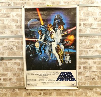 Star Wars A New Hope Movie Poster (1977) Starring Mark Hamill, Harrison Ford and Carrie Fisher. 