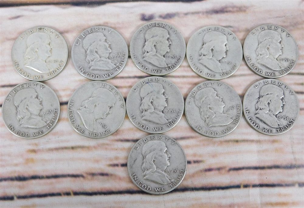Lot 153: Group of Benjamin Franklin Half Dollars