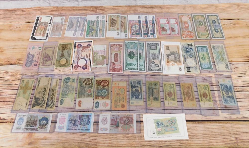Lot 216: Group of Foreign Currency