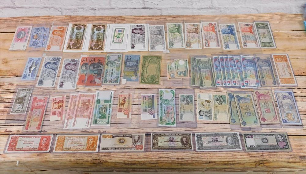 Lot 218: Group of Foreign Currency