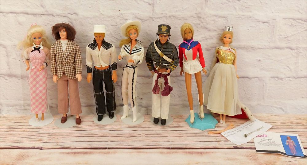 Lot 259: Lot of Vintage Barbie and Ken Dolls