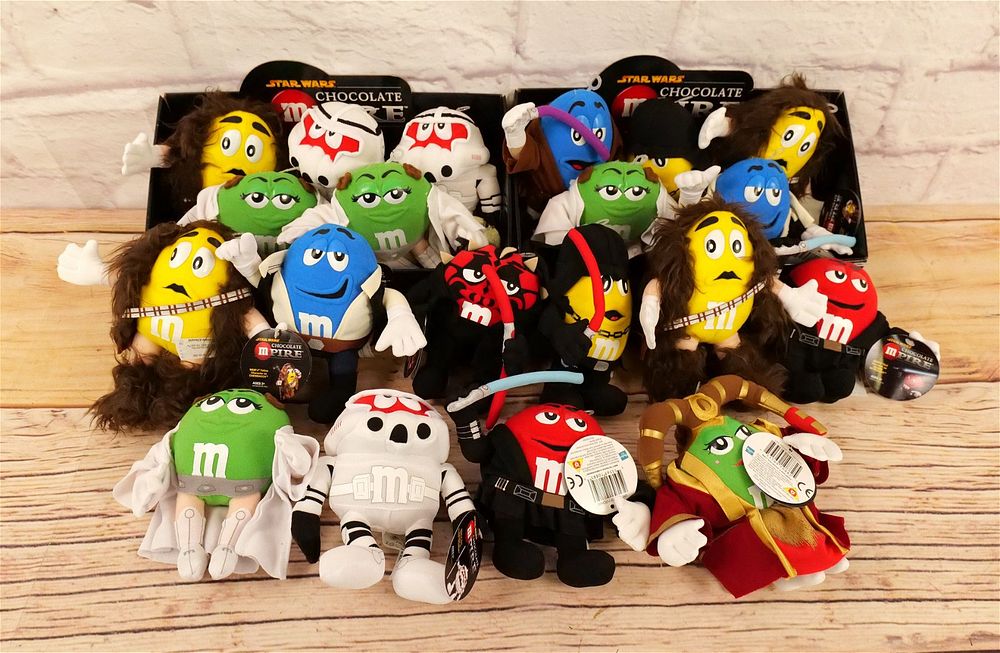 Lot 217: Lot of 20 Star Wars M&M Mpire Plush Buddies
