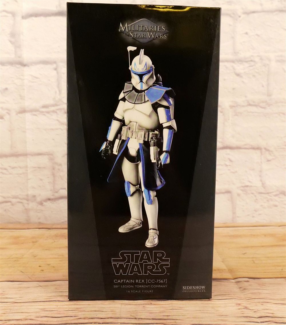 Lot 225: Sideshow Captain Rex 501st Legion 1:6 Scale Figure