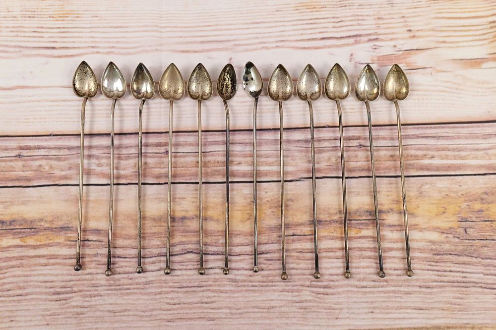 Lot 193: Set of 12 Sterling Silver Iced Tea Spoons with Straw