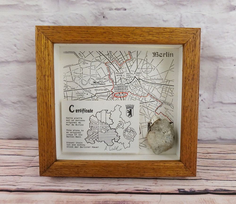 Lot 327: Original Piece of the Berlin Wall