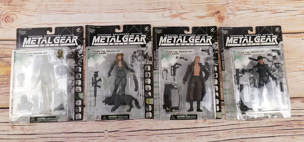 Lot 189: Lot of 4 McFarlane Metal Gear Solid Action Figures