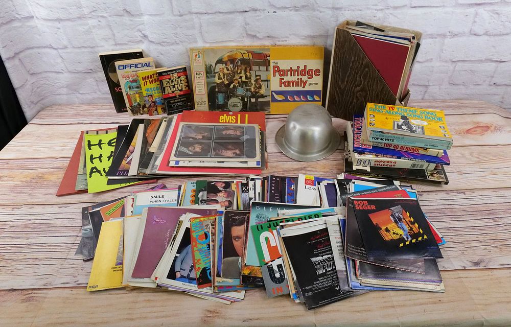 Lot 159: Lot of Various Music Related Items