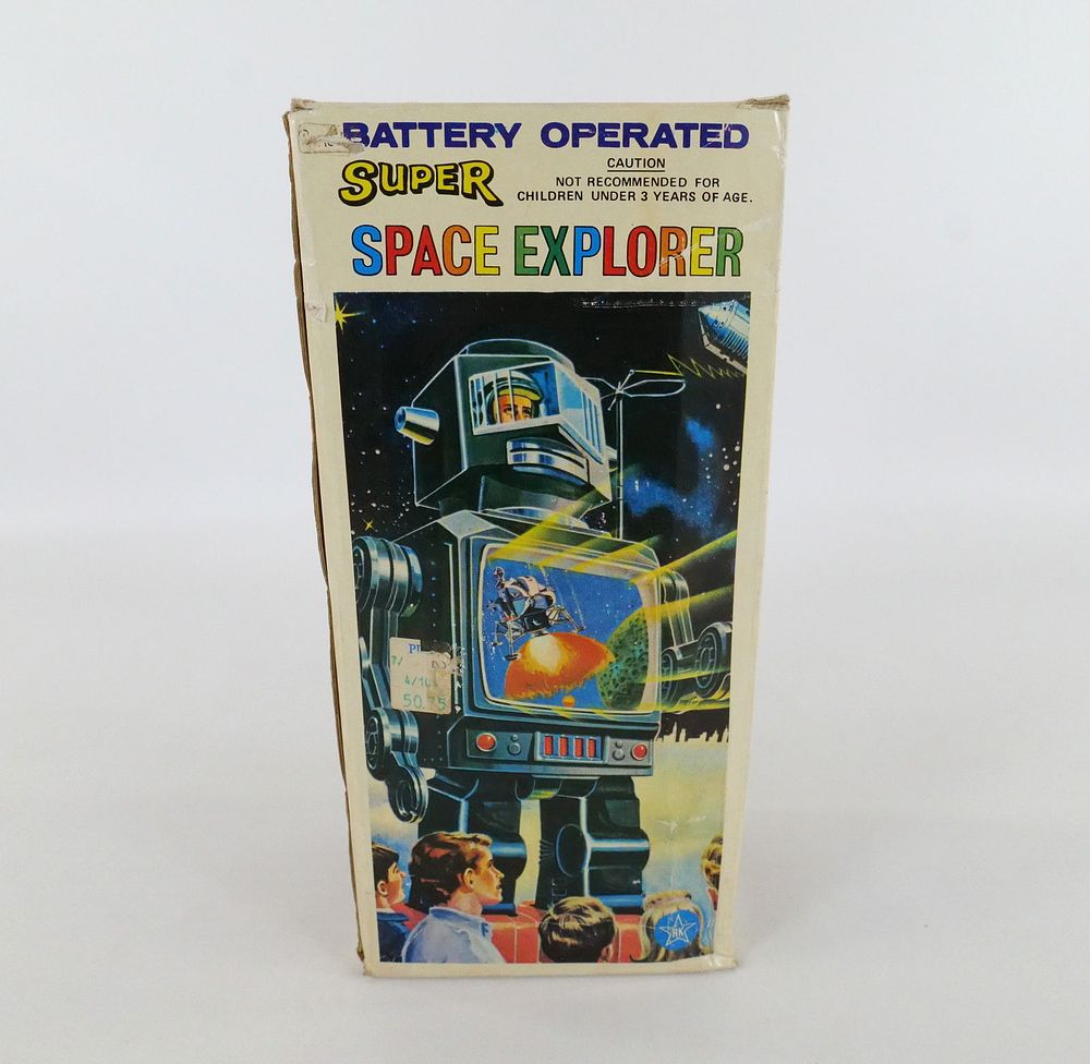 Lot 205: Vintage Battery Operated Super Space Explorer Robot