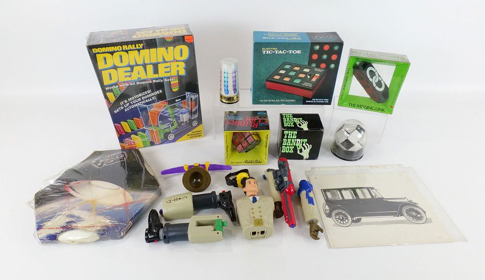 Lot 211: Lot of Vintage Toys