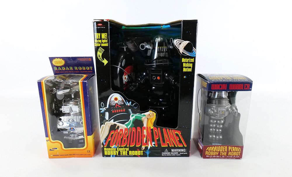 Lot 219: Lot of 3 Robot Toys