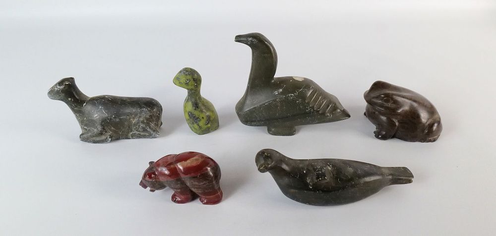 Lot 160: Group Lot of Hard Stone Animal Figurines