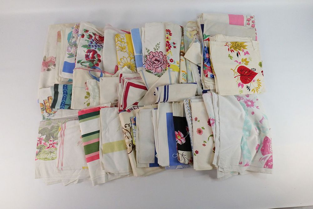 Lot 205: Huge Lot of Vintage/Antique Textiles