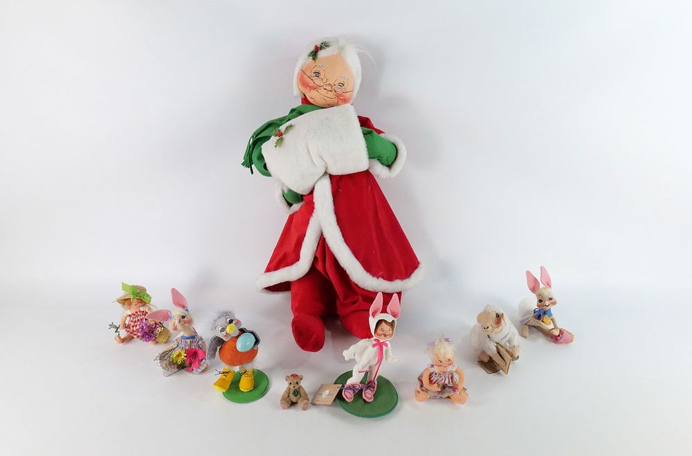 Lot 213: Group Lot of Annalee Dolls