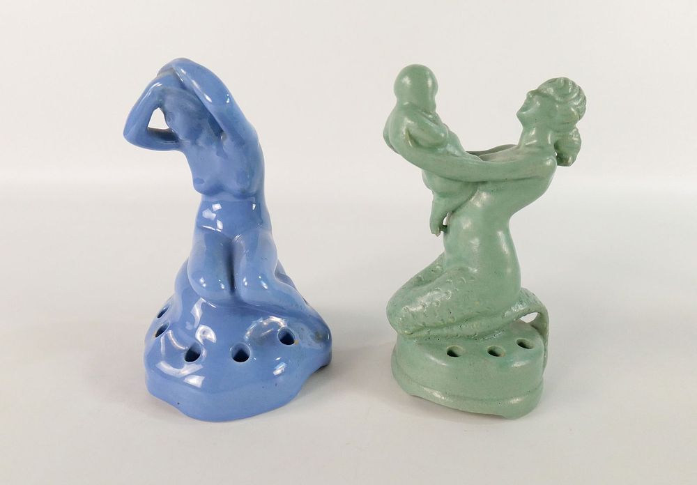 Lot 241: Lot of 2 Haeger Art Pottery Flower Frogs