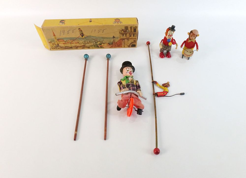 Lot 368: Group Lot of Vintage Toys