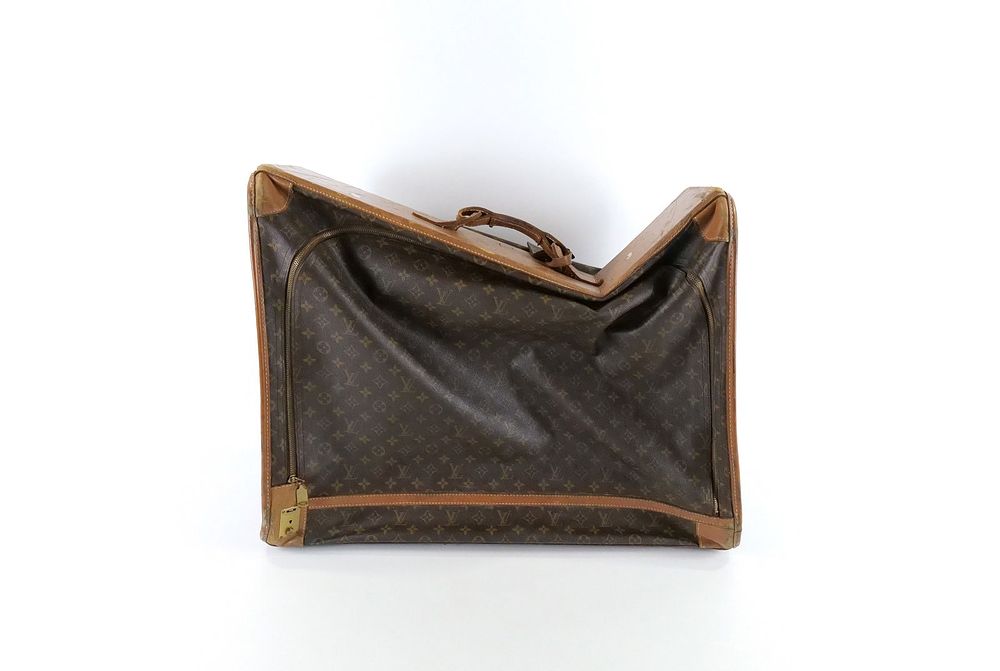 Lot 374: Vintage Louis Vuitton Suitcase