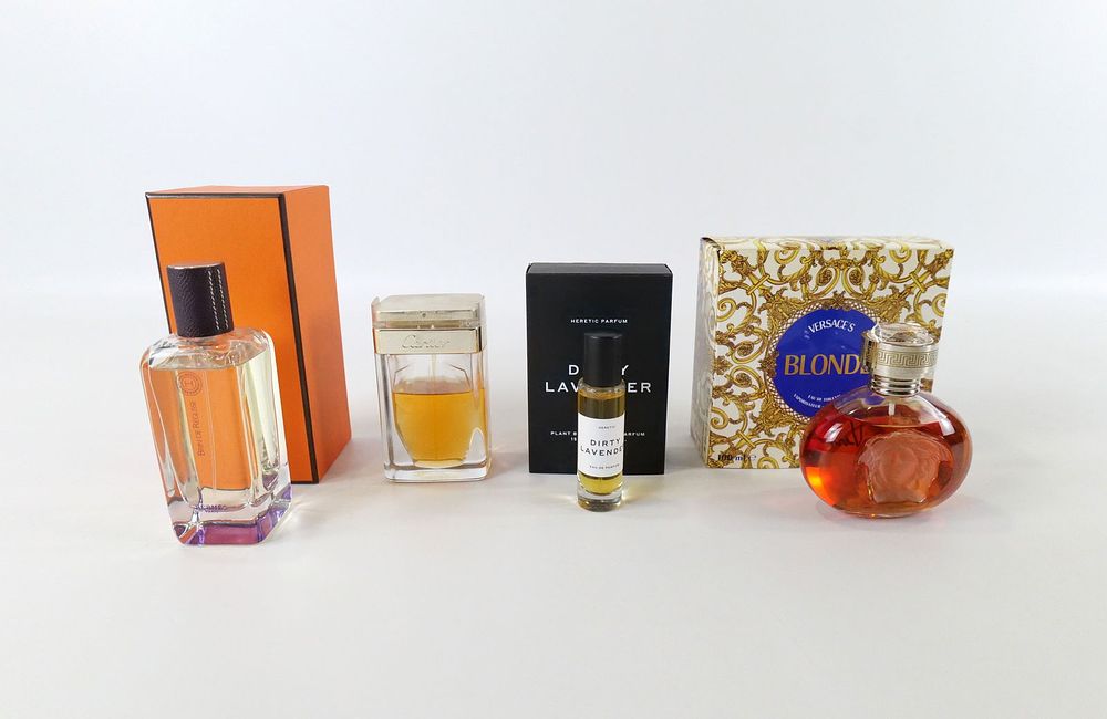 Lot 376: Lot of 4 Perfumes