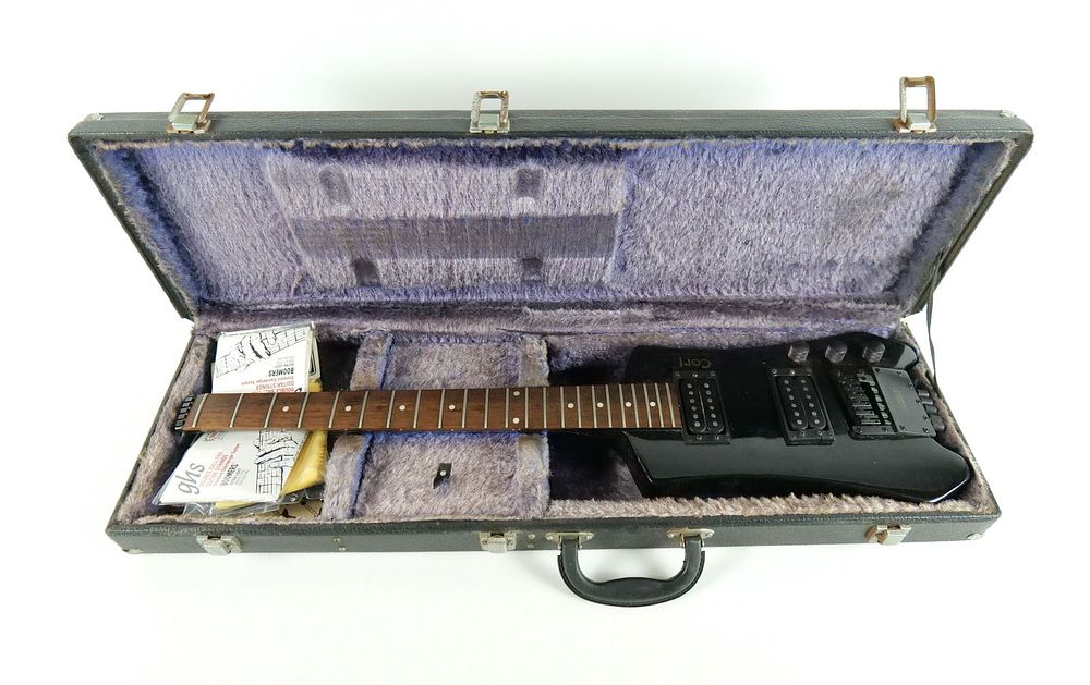 Lot 398: Cort Headless Guitar