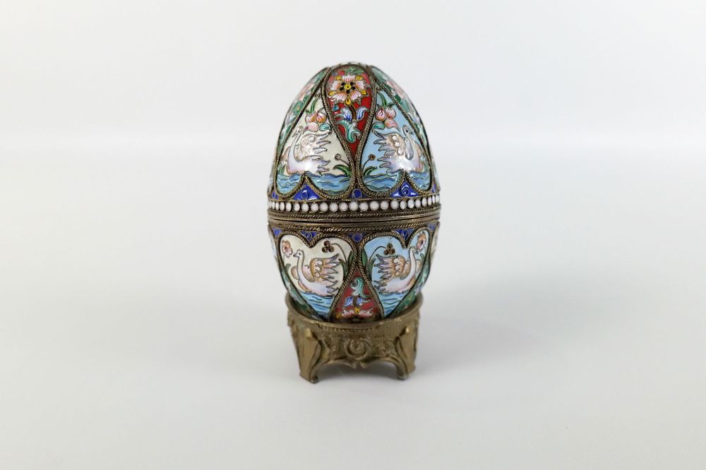 Lot 211: Russian Silver and Enamel Faberge Style Decorative Egg Box