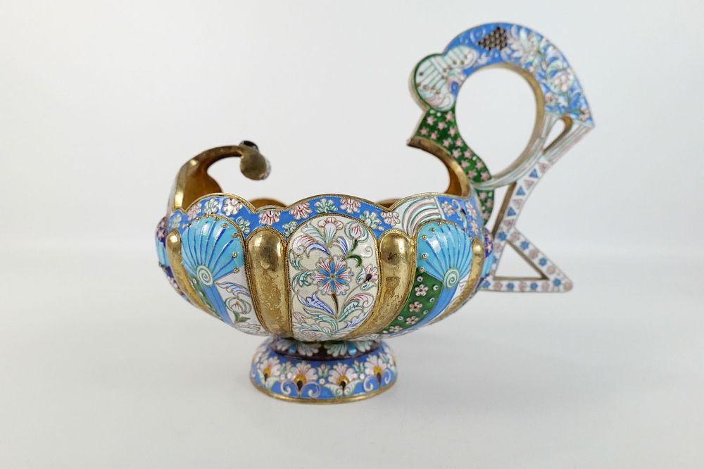 Lot 221: Russian Silver and Enamel Faberge Style Kovsh