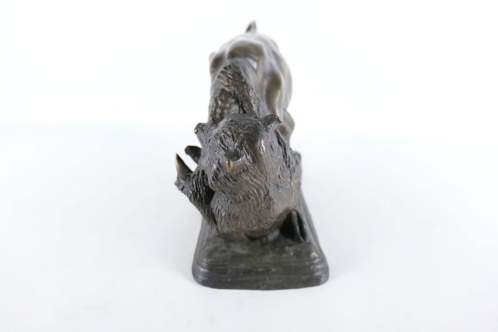 Lot 314: Bronze Statue - Bull and Bear Fighting
