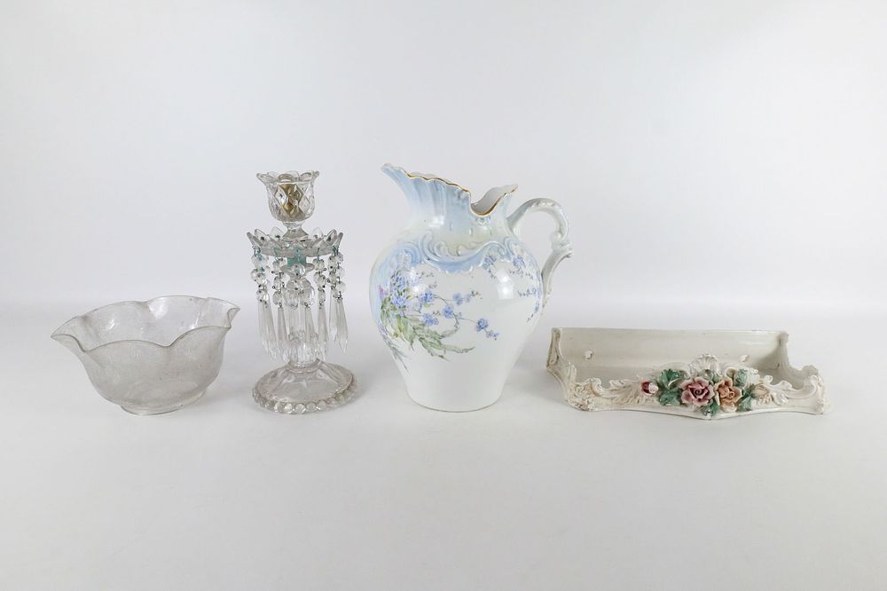 Lot 358: Group Lot of Decorative Items