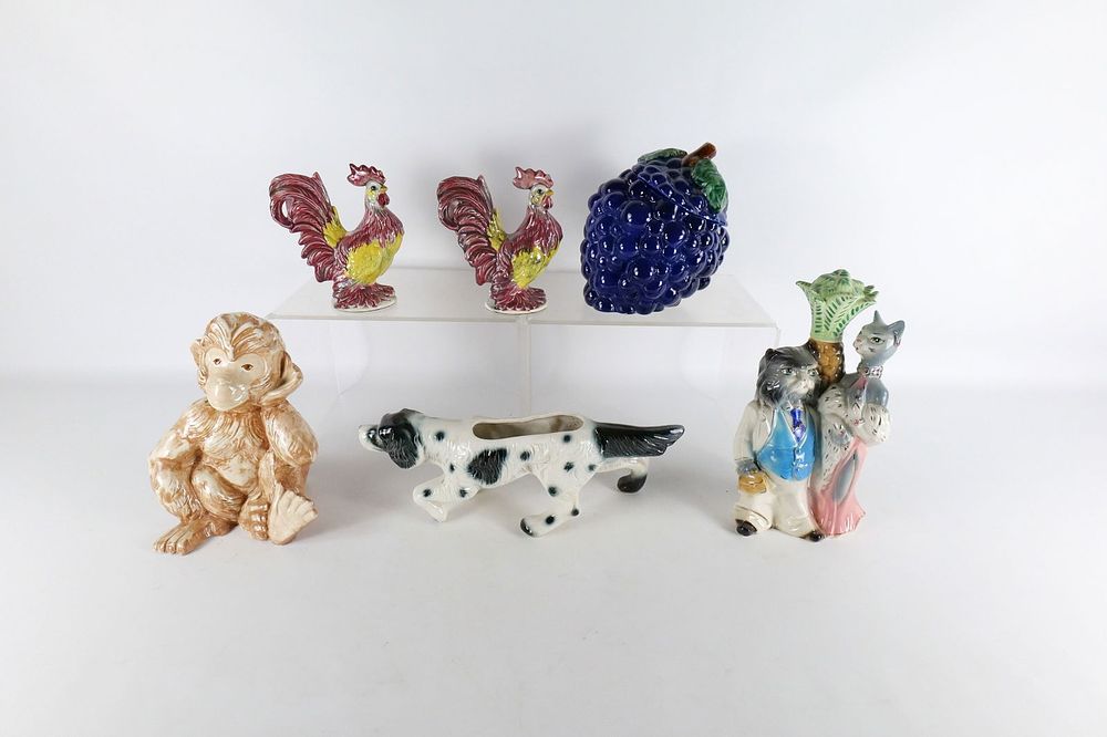 Lot 371: Lot of Ceramic Animal Figures and Cookie Jar