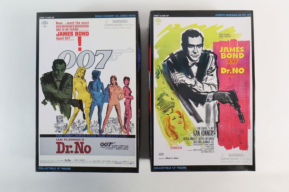 Lot 192: Lot of 2 Sideshow James Bond 007 Dr. No Action Figures