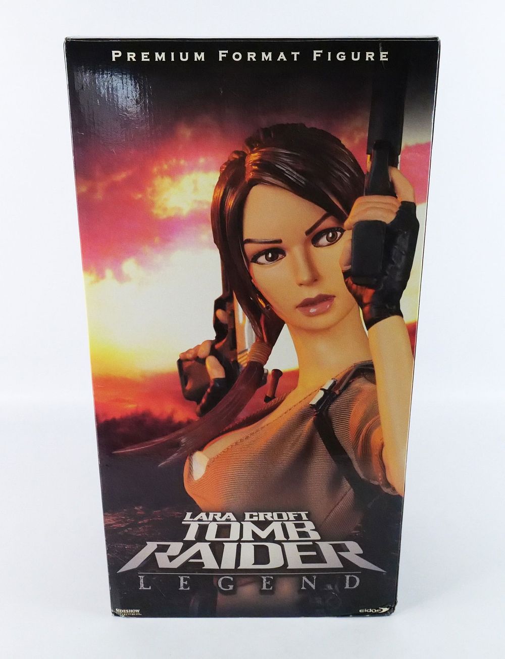Lot 199: Sideshow Lara Croft Tomb Raider Legend Premium Format Figure