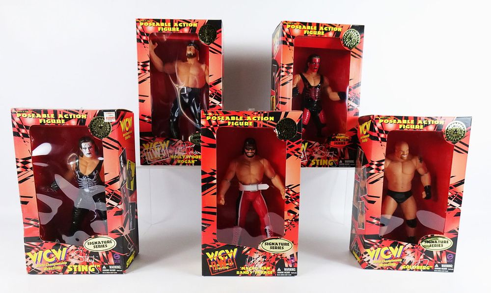 Lot 231: Lot of 5 WCW NWO Signature Series Figures