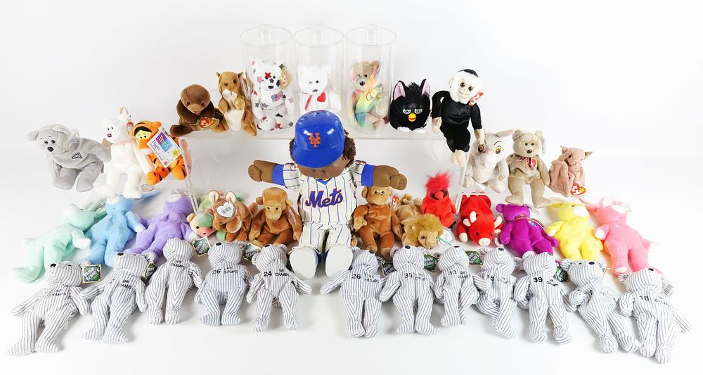 Lot 258: Lot of Bean Bag Plush and Mets Cabbage Patch Doll