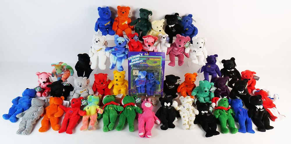 Lot 268: Large lot of Bammer Beano's Bears