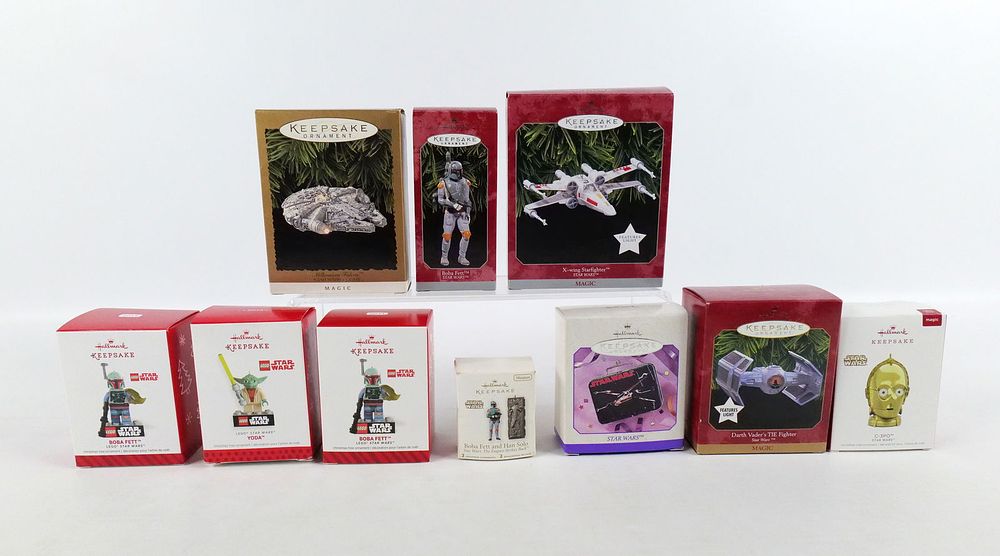 Lot 204: Lot of 10 Hallmark Star Wars Ornaments