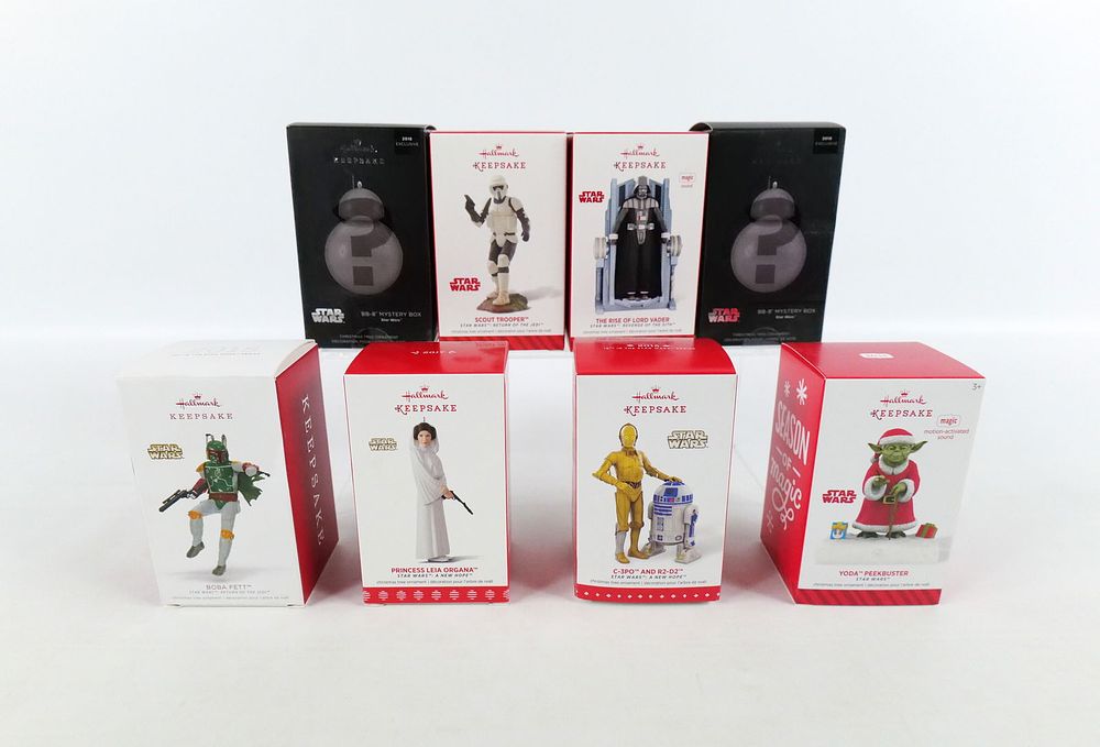 Lot 205: Lot of 8 Hallmark Star Wars Ornaments