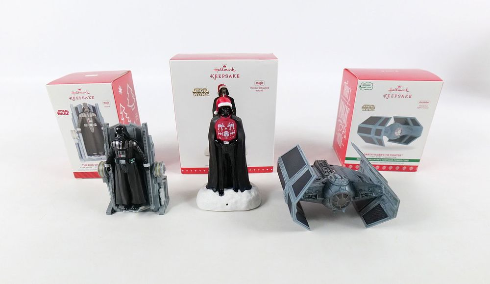 Lot 209: Lot of 3 Hallmark Star Wars Ornaments