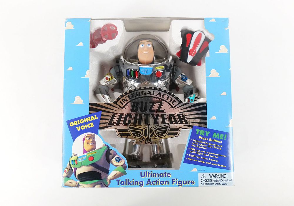 Lot 263: Intergalactic Buzz Lightyear Ultimate Talking Action Figure