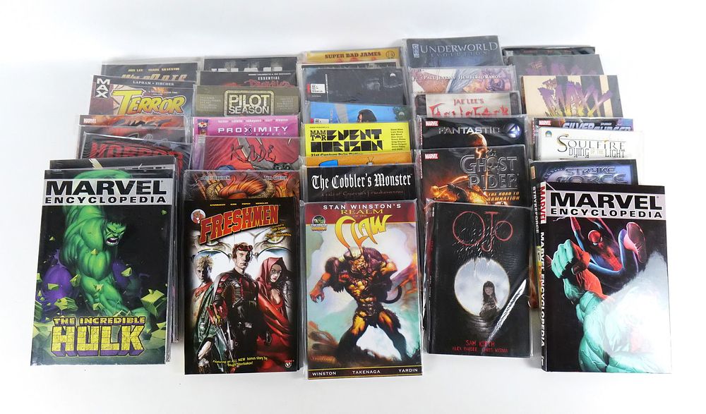 Lot 189: Lot of Trade Paperbacks
