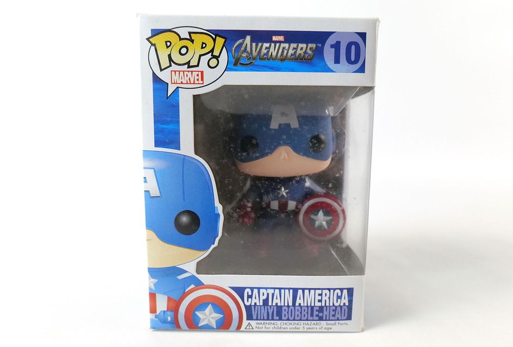 Lot 349: Funko Pop! Marvel Avengers Captain America #10