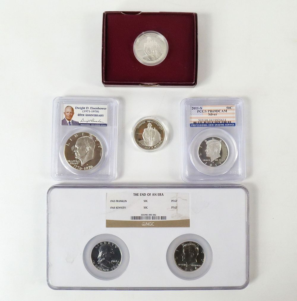 Lot 202: Grouping of Graded US Coins